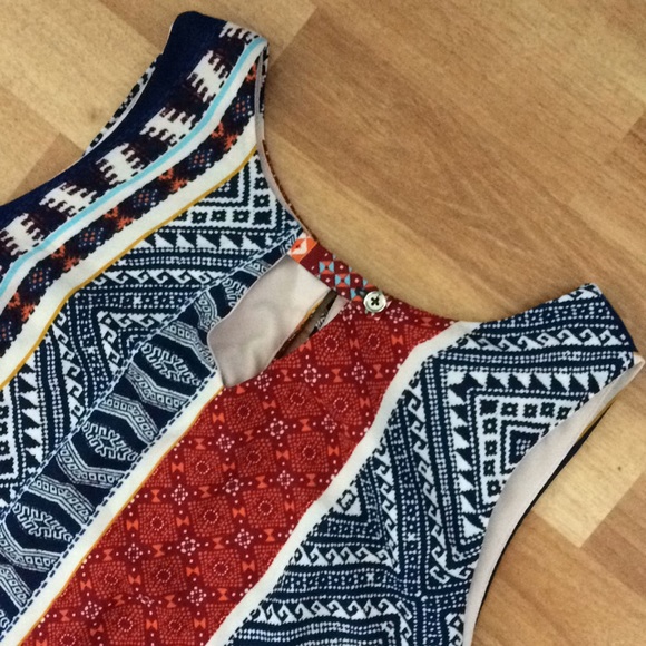 Printed Shift Dress - Picture 2 of 5